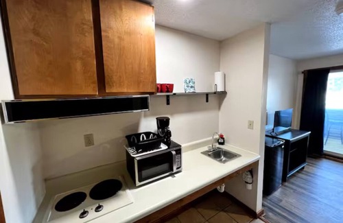 Coinjock Apartment | Knot Four- Balcony View of ICW- Dog Friendly!