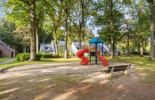 Houthalen Apartment | Knus Bos-Chalet bij Wijers Wandelroutes voor Gezinnen en Wandelaars - Fijnspar 6