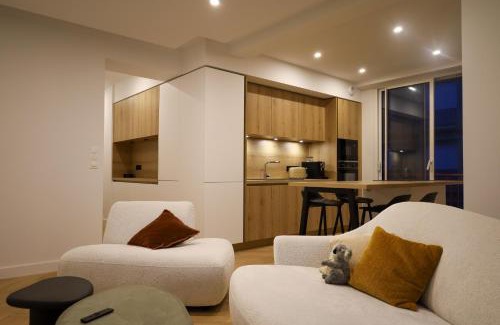 Lorient Apartment | Koaloft