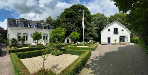 Municipality of Tynaarlo Bed & Breakfast | Koetshuys van Villadelfia