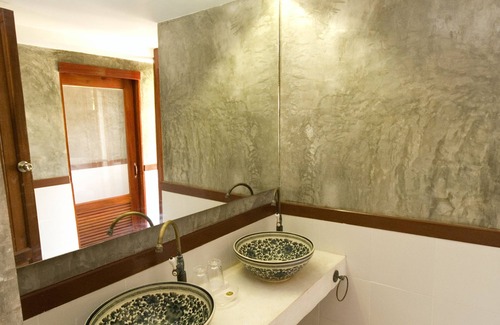 Bang Saphan Noi Hotel | Koh Talu Island Resort