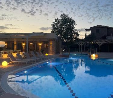 Lefktron Hotel | Kolokotronis Hotel & Spa