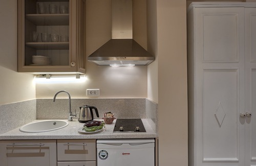 Alonissos House | Konstantina Studios