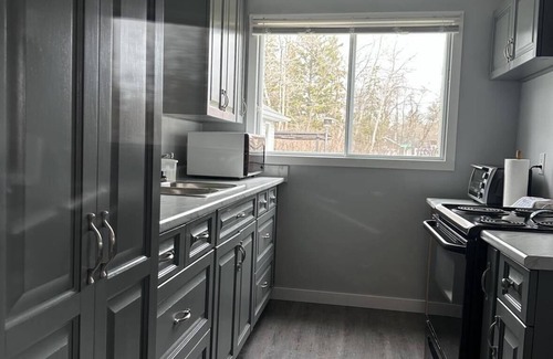 Gimli House | Kornik's Lakeview