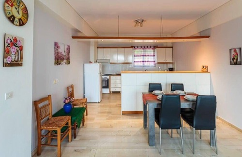 Koroni Apartment | Koroni Seaview Retreat - Summer Romantic Escape