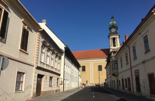 Papa Apartment | Korvin Plus Apartman