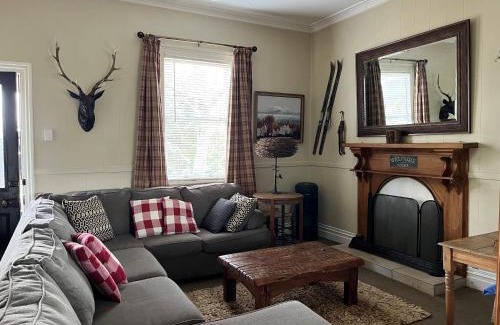 Rangataua House | Kosbys Cottage, Tongariro