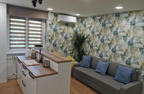 Dunaujvaros Apartment | Kossuth 10