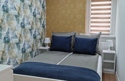 Dunaujvaros Apartment | Kossuth 10