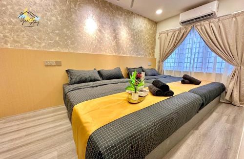 Taman Kota Laksamana House | Kota Homestay-22pax with Karaoke,Arcade Game,Table Pool Walking 5min To Jonker