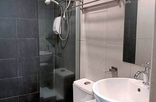 Bukit Indah Hotel | Kozi Hotel - Bukit Indah