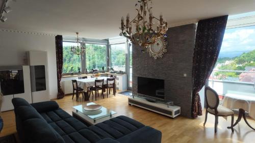 Karlovy Vary Apartment | Královská vyhlídka