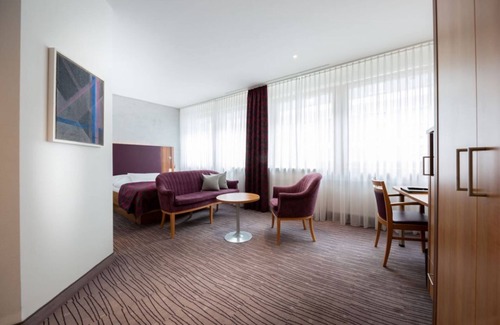 Hauptbahnhof Hotel | Kronenhotel Stuttgart