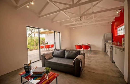 Hoedspruit Cottage | Kruger Cliffs Kingfisher cottage
