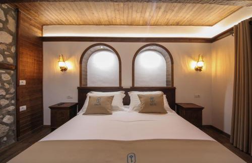 Kruje Hotel | Kruja Albergo Diffuso , Inside Kruja Castle