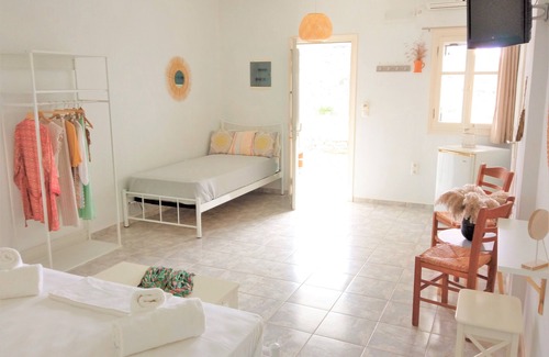 Platis Gialos Hotel | Ktima Vrisiana