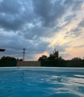 Stari Banovci House | Kuca sa bazenom Oazis