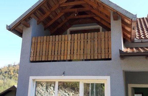 Ljubovija Apartment | Kuća za odmor na Drini