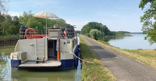 Niderviller Boat Rental | Kuhnle-Tours Niderviller