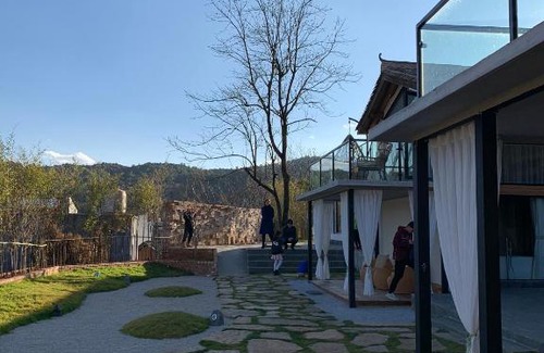 Guandu Bed & Breakfast | Kunming Mountain Wowo Hefeng Dieyuan B&B