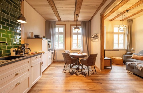 Furstenberg Apartment | Kutscherstube Gutshof Fürstenberg - Weser, forest and porcelain culture