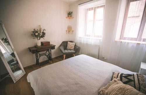 Ceska Lipa Apartment | KVARTÝR - nový apartmán na náměstí v České Lípě
