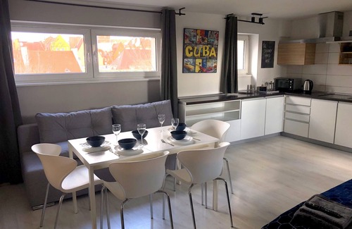 Stare Miasto Apartment | KW38 - 2 min to Old Market Square and Townhall