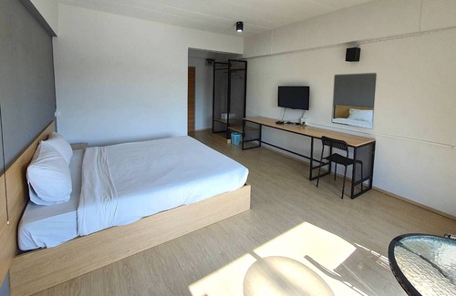 Tha Pradu House | Kwan Riam Mansion by Zuzu