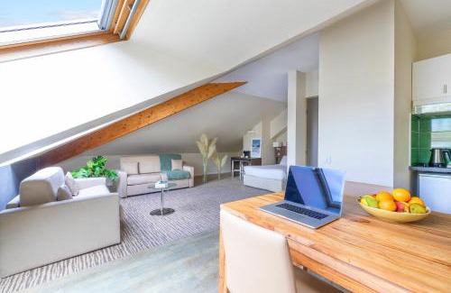 Chambery Apartment | Kyriad Chambéry Centre - Hôtel et Résidence
