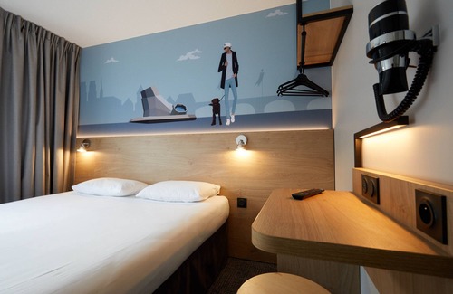 La Chapelle-Saint-Mesmin Hotel | KYRIAD DIRECT Orleans - La Chapelle St Mesmin