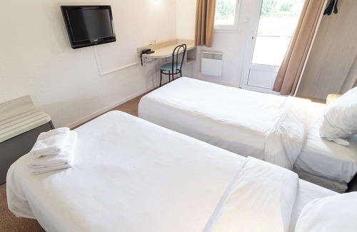 Appoigny Hotel | Kyriad Direct Auxerre Appoigny