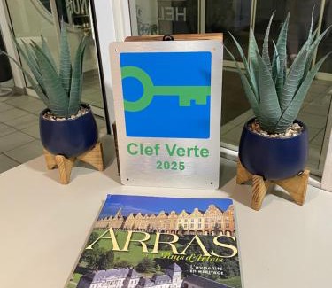 Saint-Laurent-Blangy Hotel | Kyriad Direct Arras - Saint-Laurent-Blangy - Parc Expo