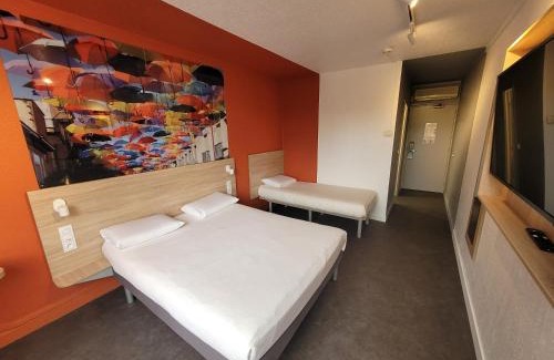 Dardilly Hotel | KYRIAD DIRECT LYON NORD - Dardilly
