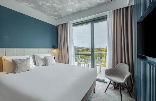 Limonest Hotel | KYRIAD LYON OUEST Limonest
