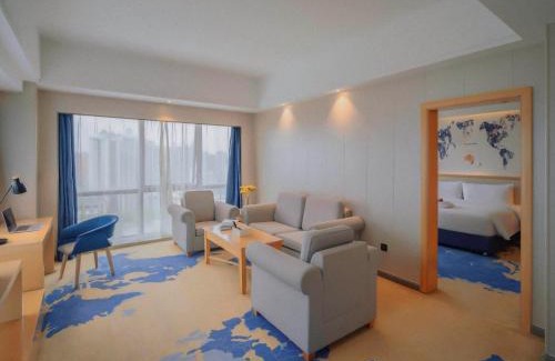 Zhongshan Hotel | Kyriad Marvelous Hotel Zhongshan South District Conference Centre