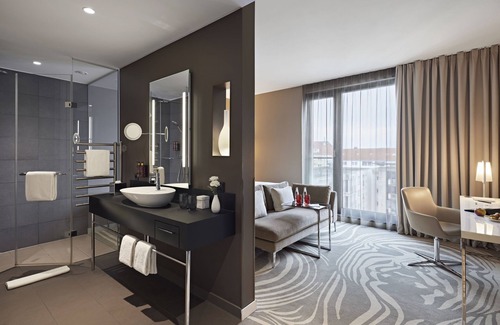 Bielefeld Hotel | LÉGÈRE HOTEL Bielefeld