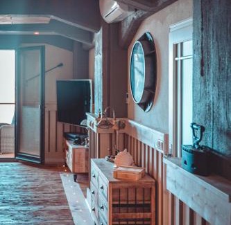 Barth Apartment | Lütt Haven