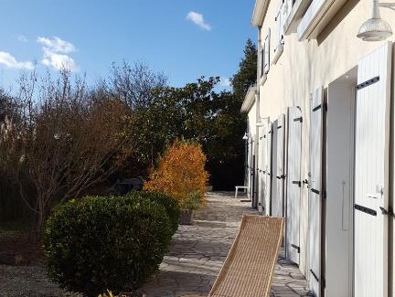 Saint-Xandre House | L'Abri d'Emilie