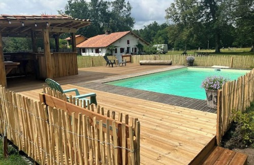 Sabres House | L Airial du Gemmeur Avec spa et Piscine