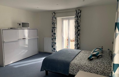 Orcival Bed & Breakfast | L'Ajasserie D'Orcival
