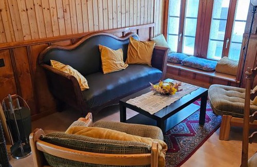 Bourg-Saint-Pierre Apartment | L'ancien hospice