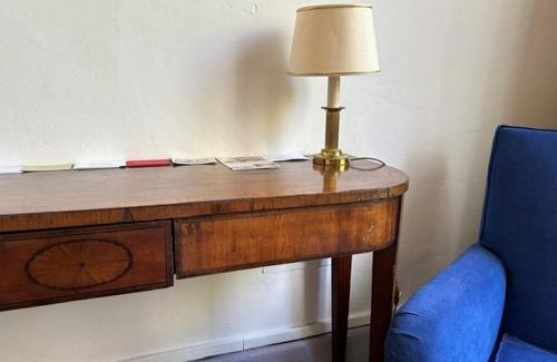 Semur-en-Auxois Bed & Breakfast | L'ancienne comédie