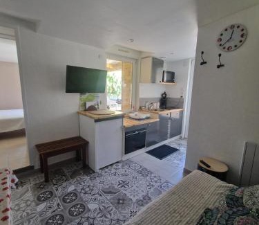 Taupont House | L'arbre dort studio indépendant