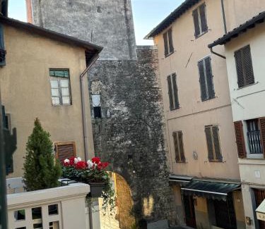 Camaiore Apartment | L'ARCO E' DI FIO