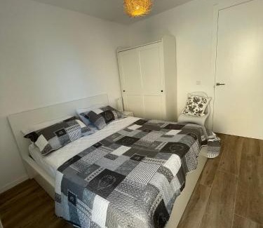 Llanca Apartment | L'ARMONIA entre la Farella i Cau del LLOP