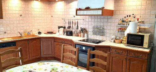 Bessan House | L'ase et la tuca