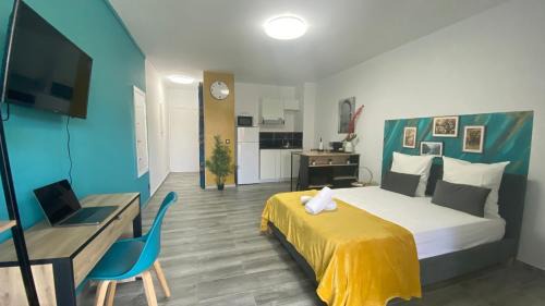 Cayenne Apartment | L'ATELIEr COSY