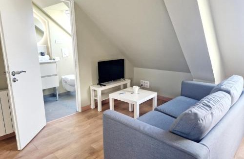 Cherbourg-en-Cotentin Apartment | L'Ermitage Scandi