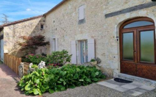 Rouffignac-de-Sigoules Bed & Breakfast | L'Esprit du 24