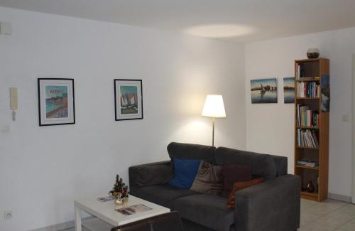 Plerin Apartment | L'ESTRAN, 4 kms des plages, port, GR 34 et 2 h 15 Paris LGV